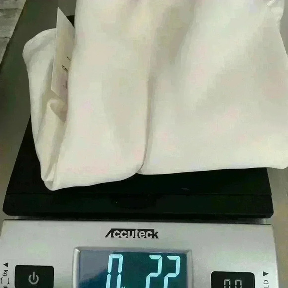 Nine West Women’s Ivory Cowl Neck Cami Tank Top Silky Top NWT Size Medium - Picture 5 of 5